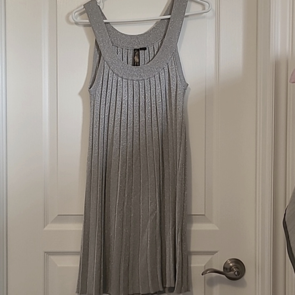 TempsDe Cerises Pleated Glitter Dress